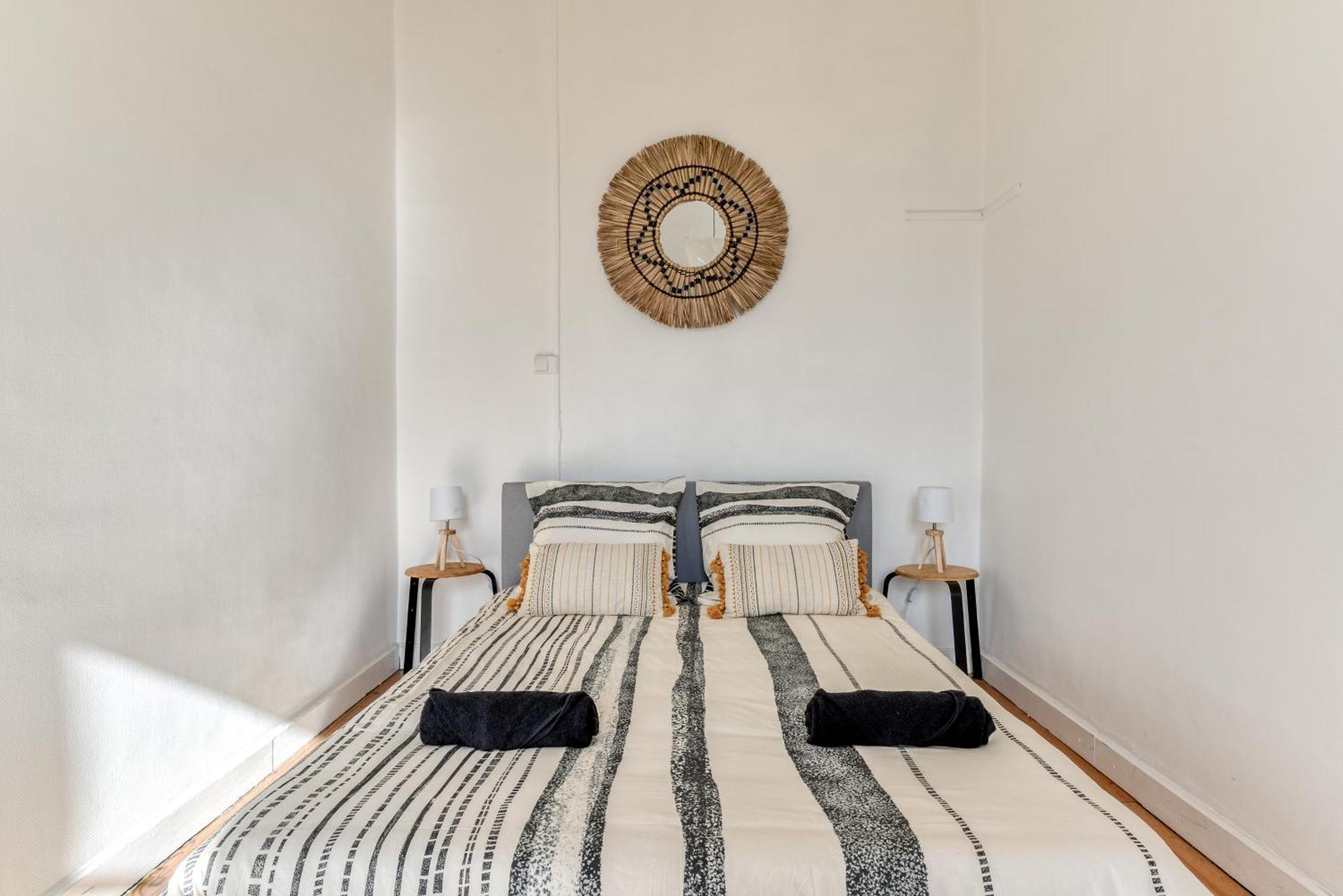 El Marty - Central - Climatisation - Parking Gratuit - Wifi Carcassonne Bagian luar foto