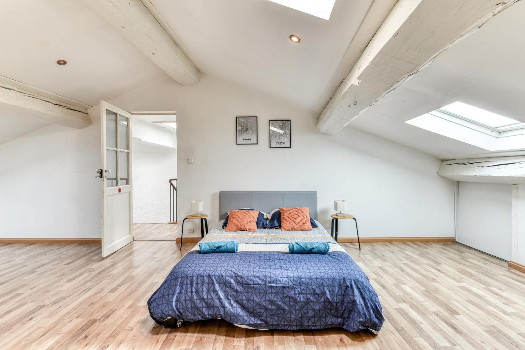 El Marty - Central - Climatisation - Parking Gratuit - Wifi Carcassonne Bagian luar foto