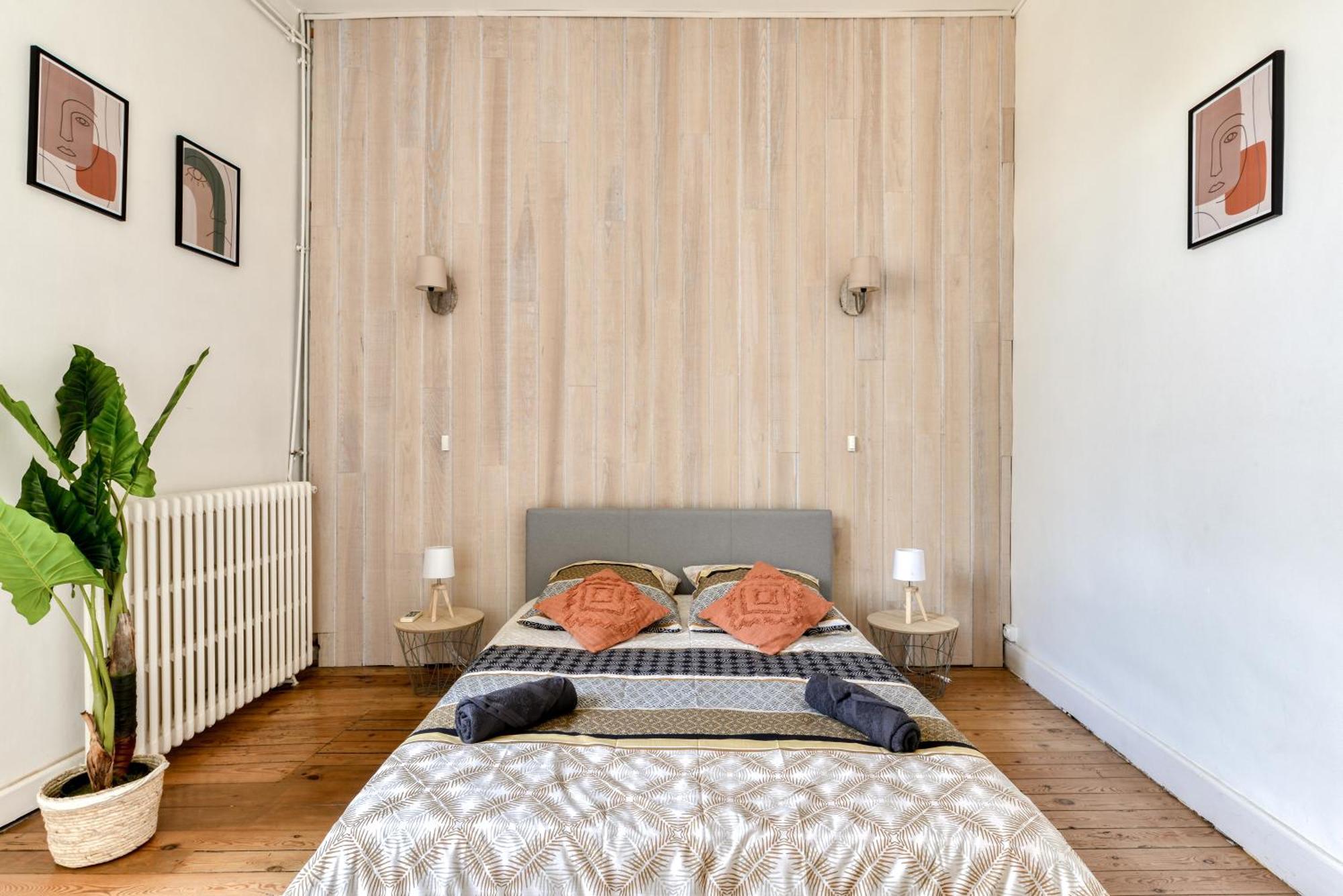 El Marty - Central - Climatisation - Parking Gratuit - Wifi Carcassonne Bagian luar foto